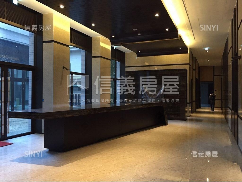 華興德鑫御寶裝潢美兩房房屋室內格局與周邊環境