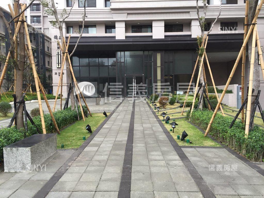 華興德鑫御寶裝潢美兩房房屋室內格局與周邊環境