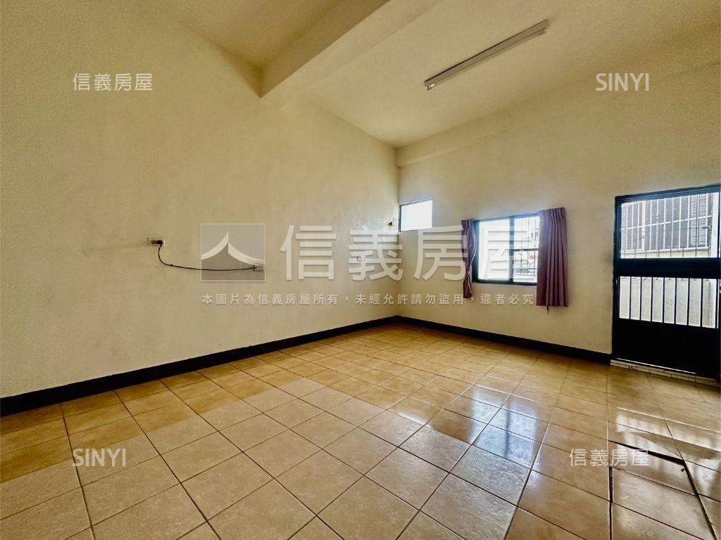 五甲活巷騎樓透天厝房屋室內格局與周邊環境