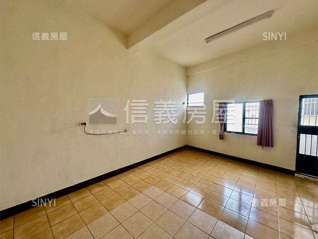 五甲活巷騎樓透天厝房屋室內格局與周邊環境