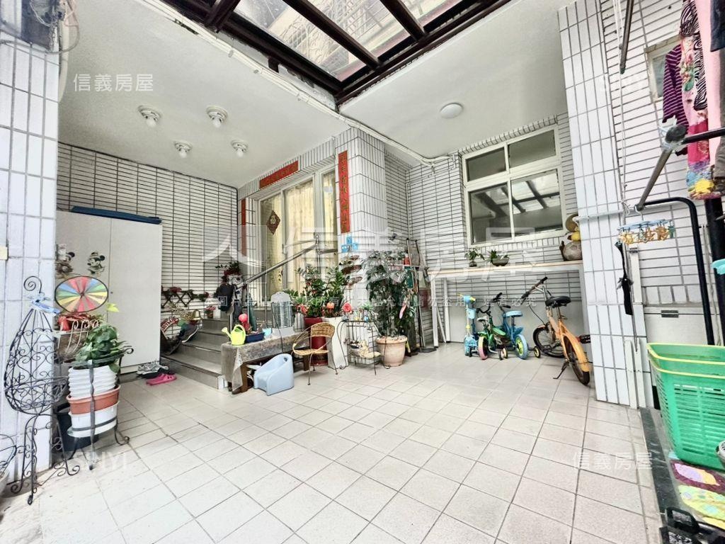 七張捷運溫馨大空間房屋室內格局與周邊環境