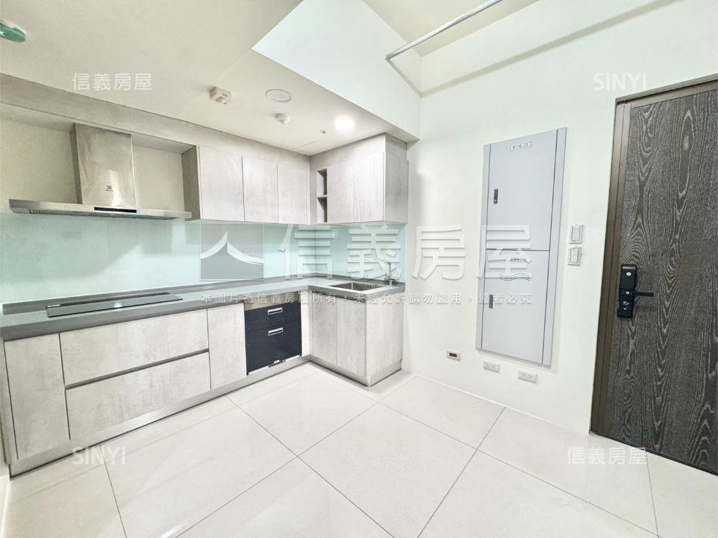 低總價！富旺天際１房１廳房屋室內格局與周邊環境