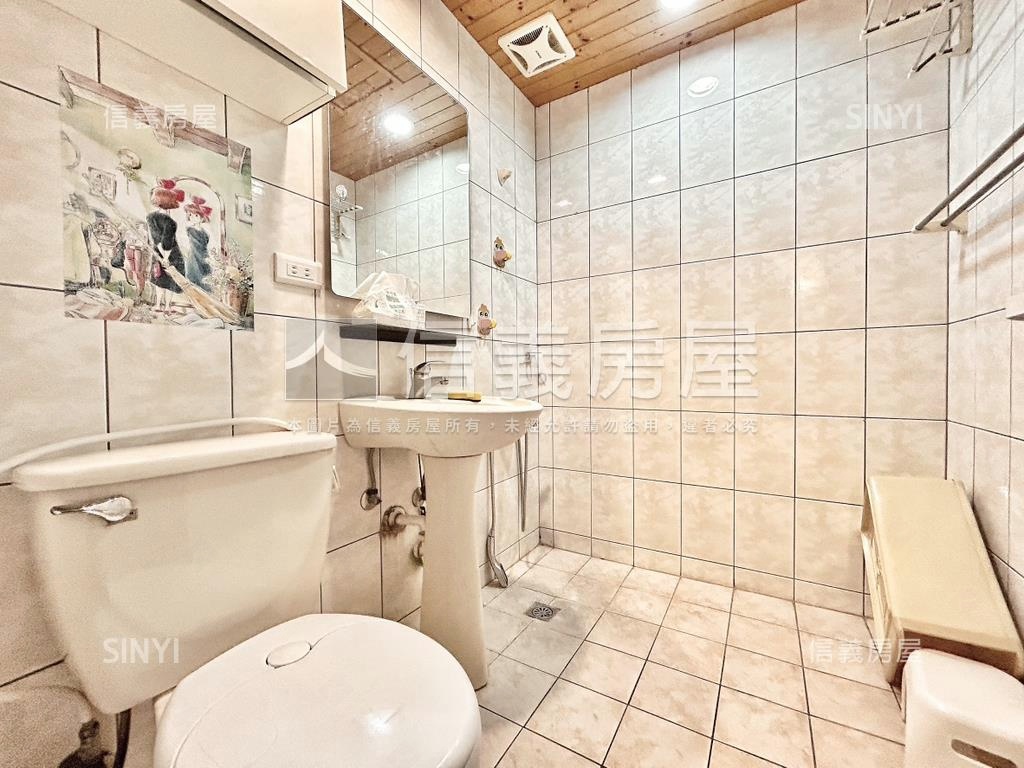 西盛方正精美二樓大參房房屋室內格局與周邊環境