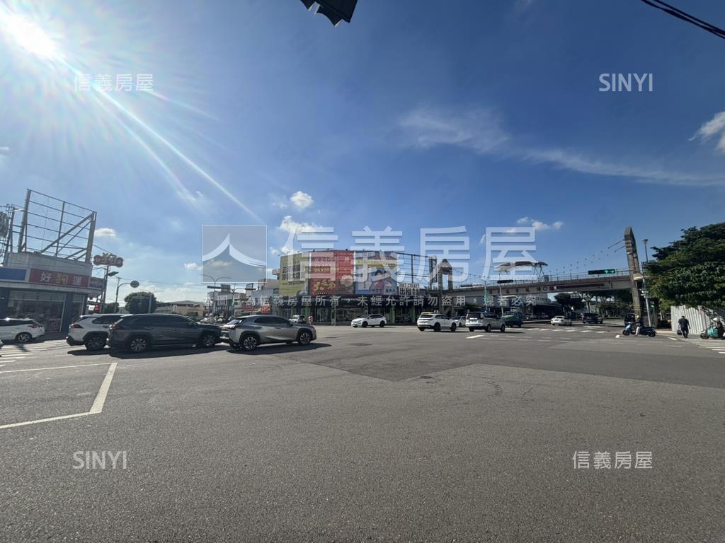 近漢神百貨讚三房＊雙車位房屋室內格局與周邊環境