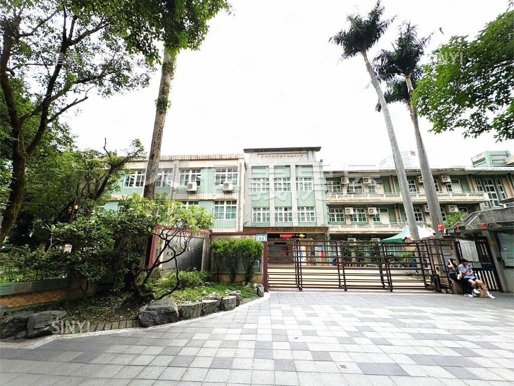 仁愛近國館優選２房房屋室內格局與周邊環境