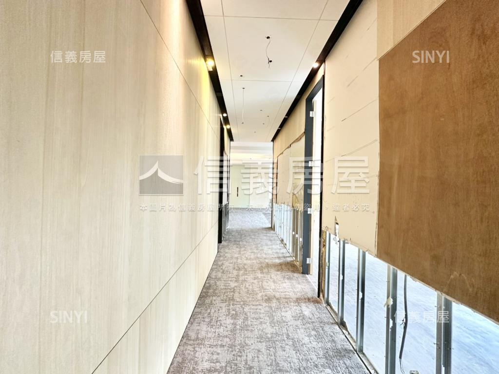 一層一戶大坪數辦公房屋室內格局與周邊環境