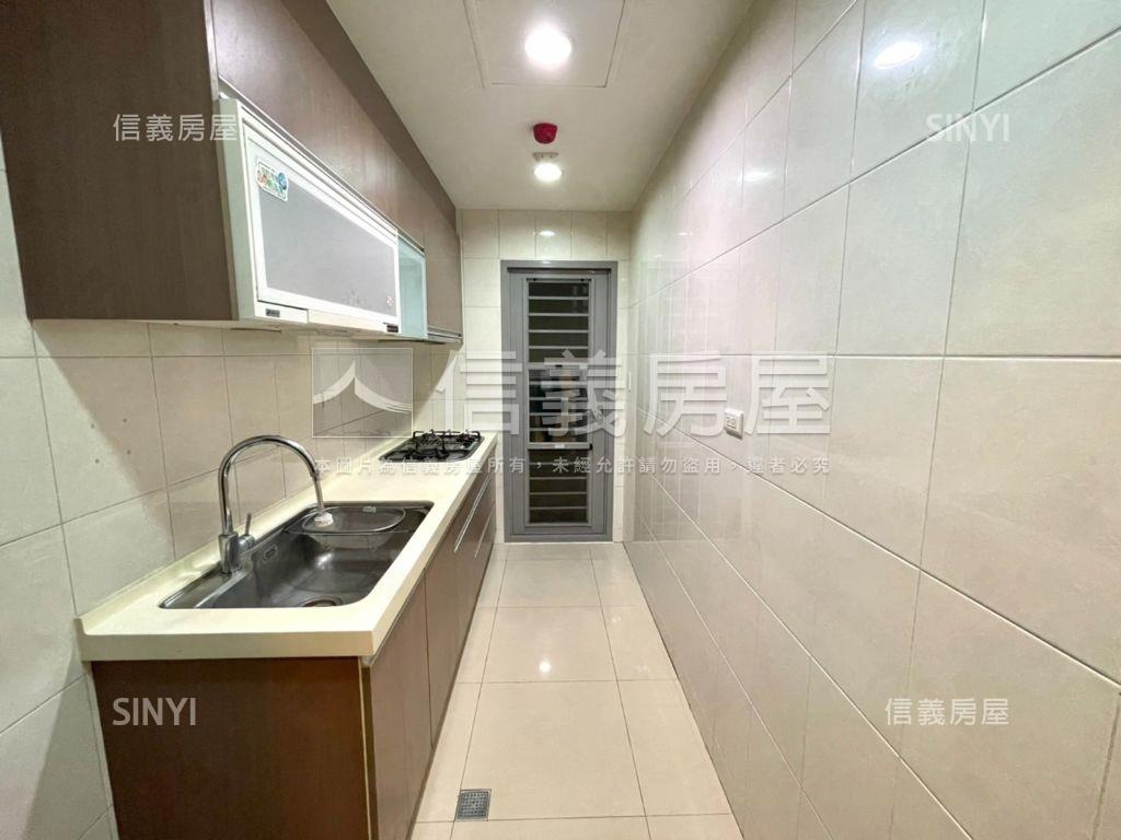 北大耶魯精選成家三房房屋室內格局與周邊環境