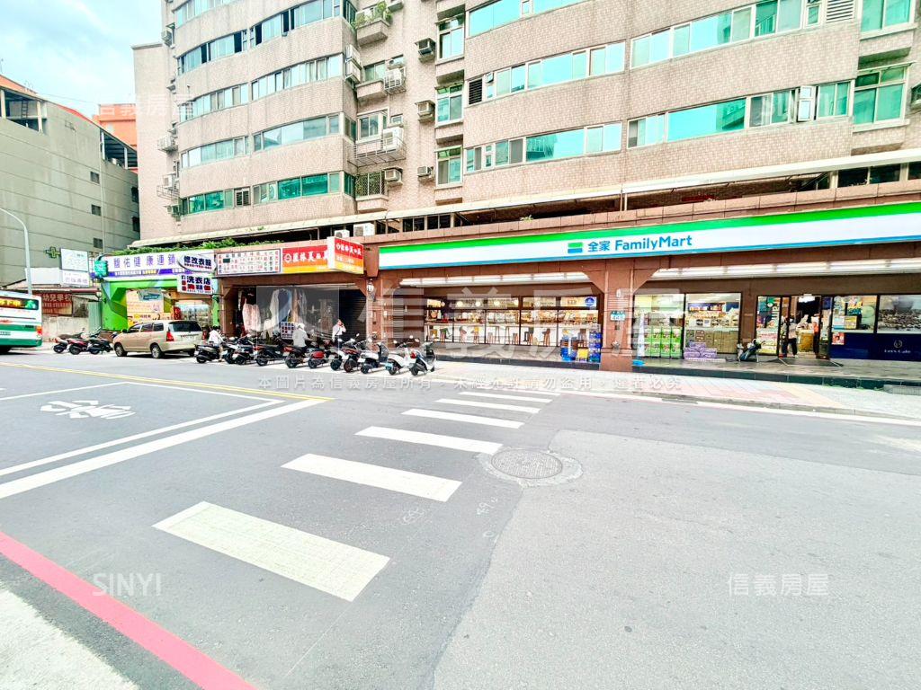 民族路，商用店面房屋室內格局與周邊環境