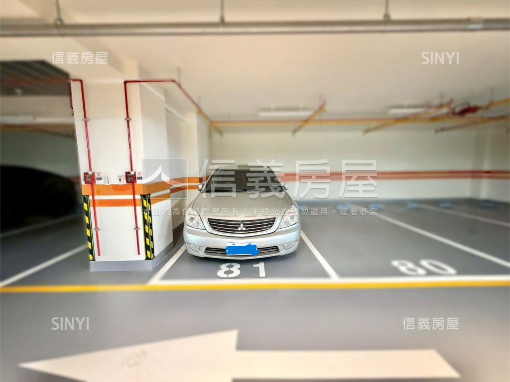 豐邑泱泱稀有２房車位房屋室內格局與周邊環境