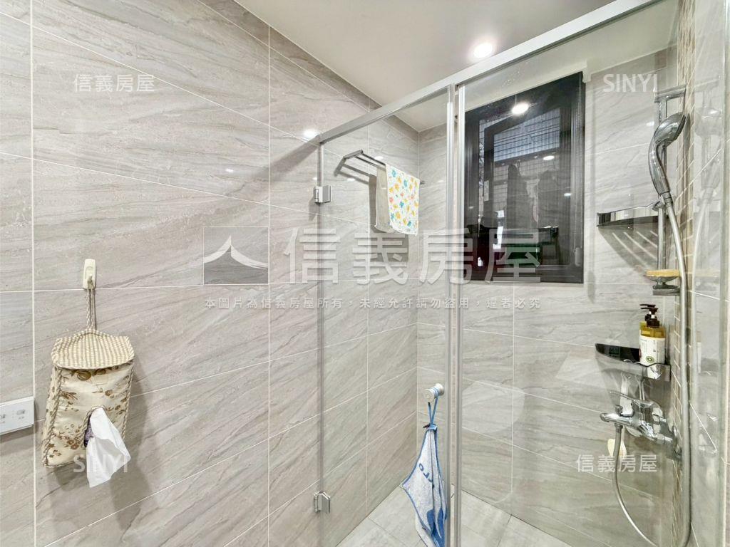 豐邑泱泱稀有２房車位房屋室內格局與周邊環境