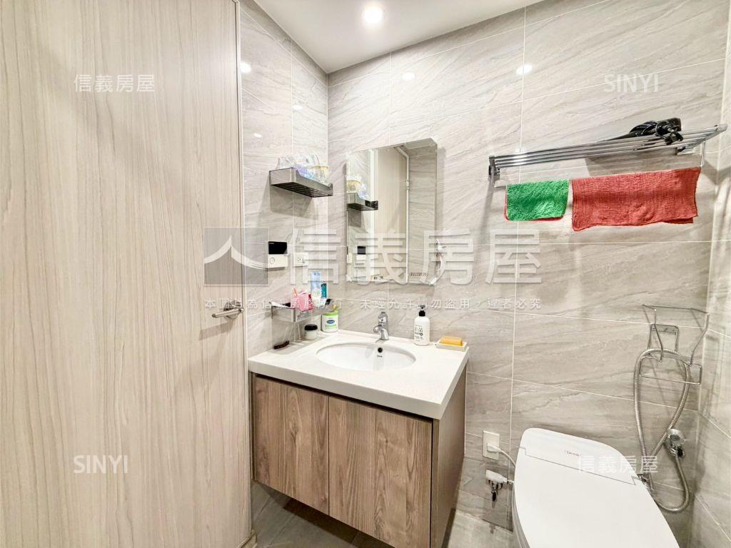 豐邑泱泱稀有２房車位房屋室內格局與周邊環境