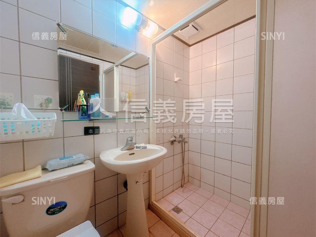 近一中商圈虎嘯西村美三房房屋室內格局與周邊環境