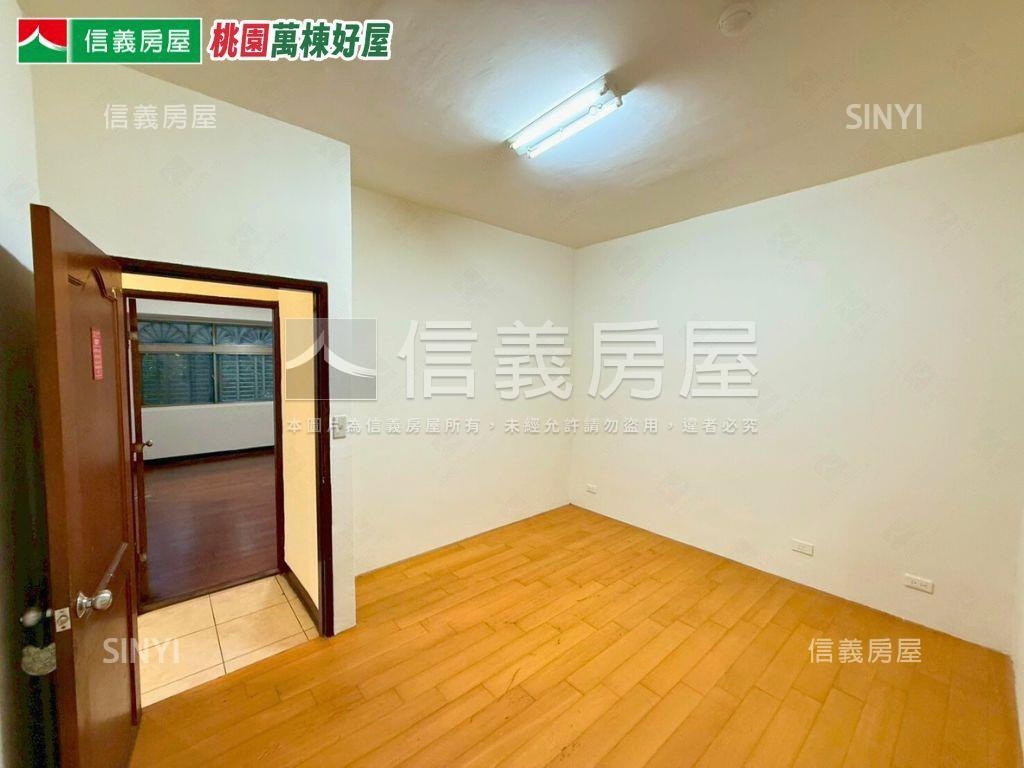 近車站｜壹樓極美三房車位房屋室內格局與周邊環境