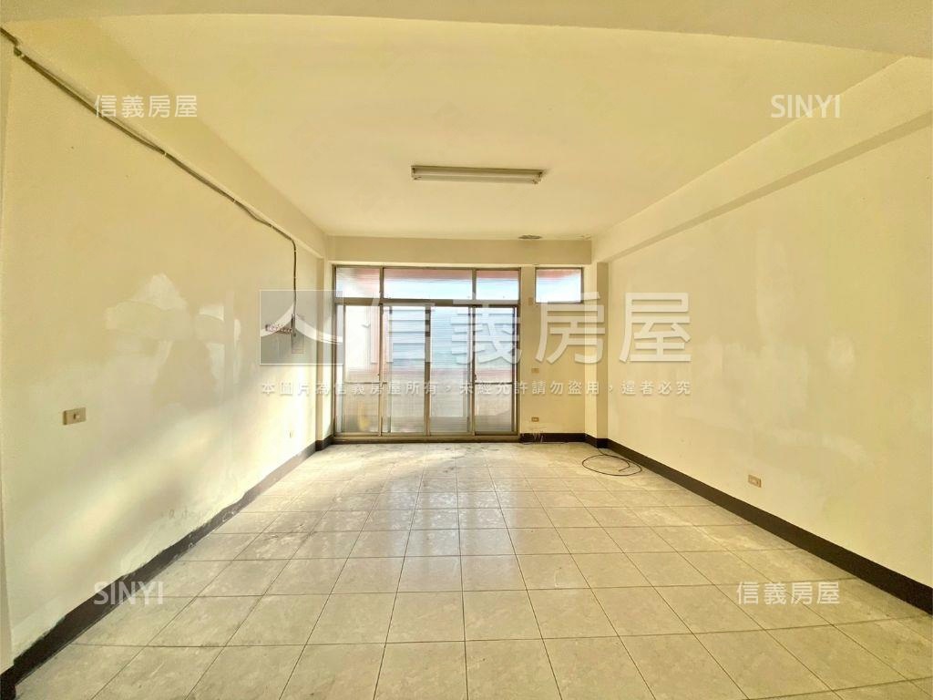 東勢臨路透天美屋房屋室內格局與周邊環境
