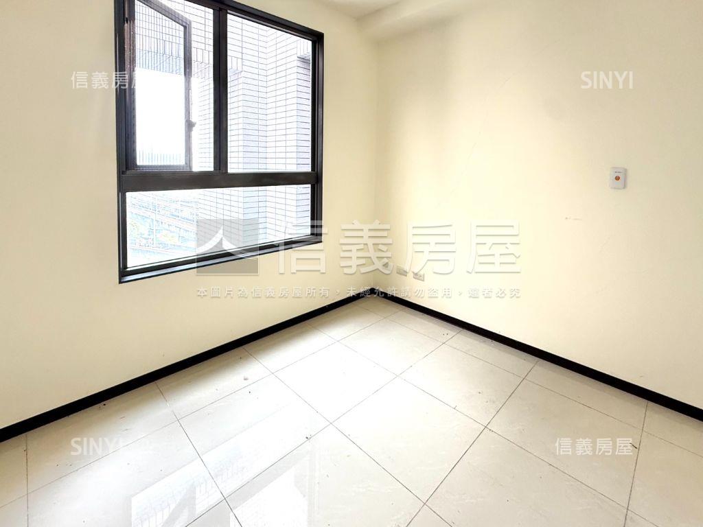 豐邑站前絕美景觀宅房屋室內格局與周邊環境