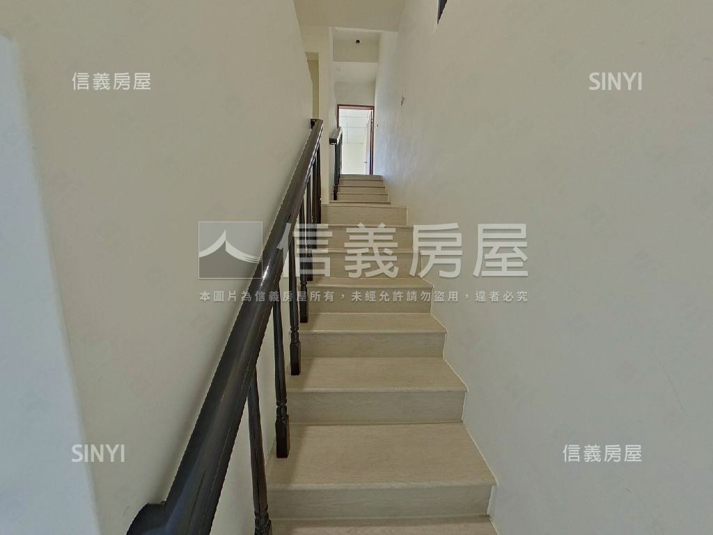 地３３坪力行路美屋房屋室內格局與周邊環境