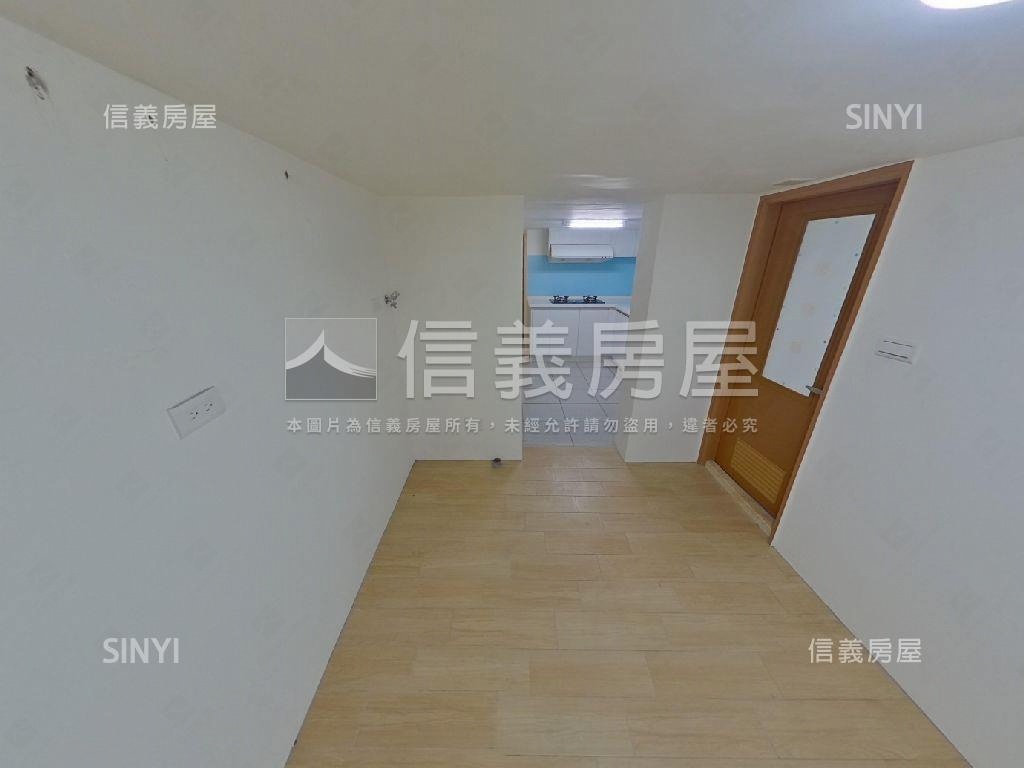 地３３坪力行路美屋房屋室內格局與周邊環境