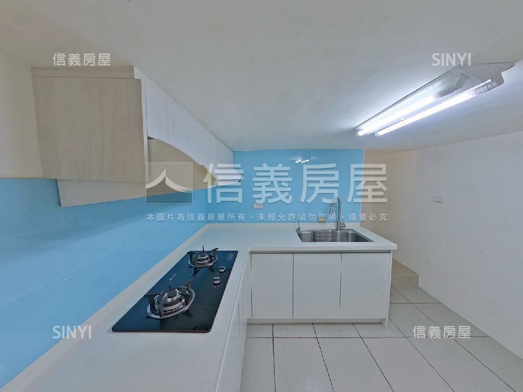地３３坪力行路美屋房屋室內格局與周邊環境