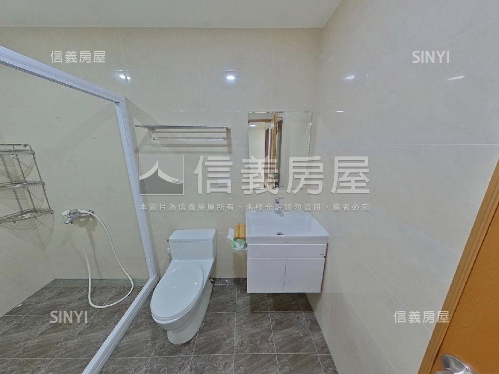 地３３坪力行路美屋房屋室內格局與周邊環境