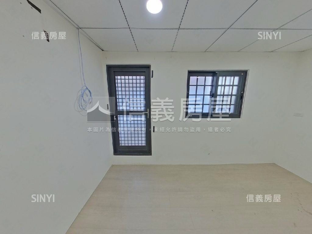 地３３坪力行路美屋房屋室內格局與周邊環境