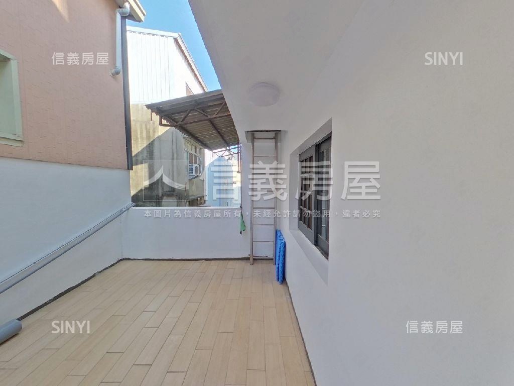 地３３坪力行路美屋房屋室內格局與周邊環境