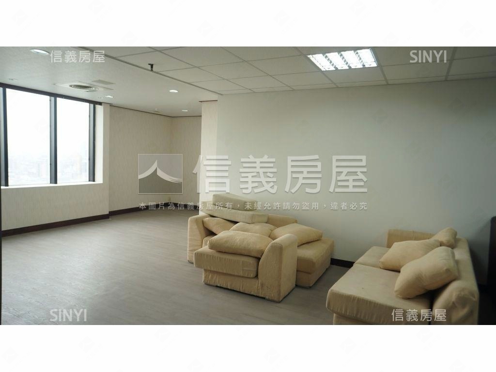 華爾街整層辦公樓下是銀行房屋室內格局與周邊環境