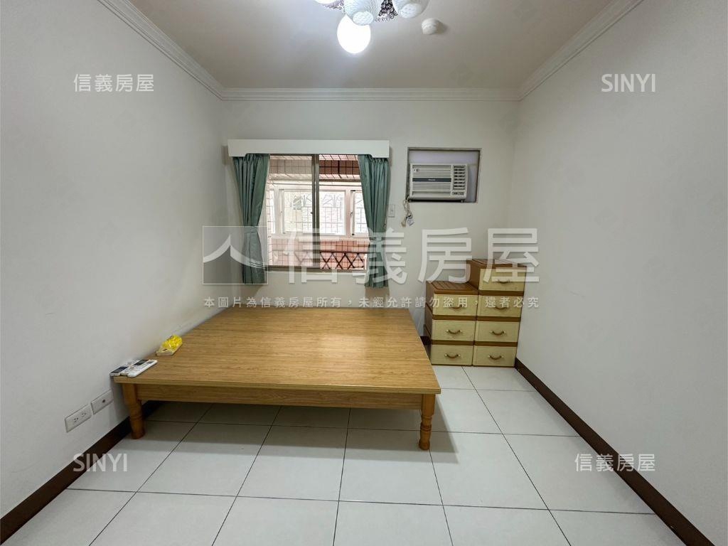 近瑞興國小三房車位房屋室內格局與周邊環境