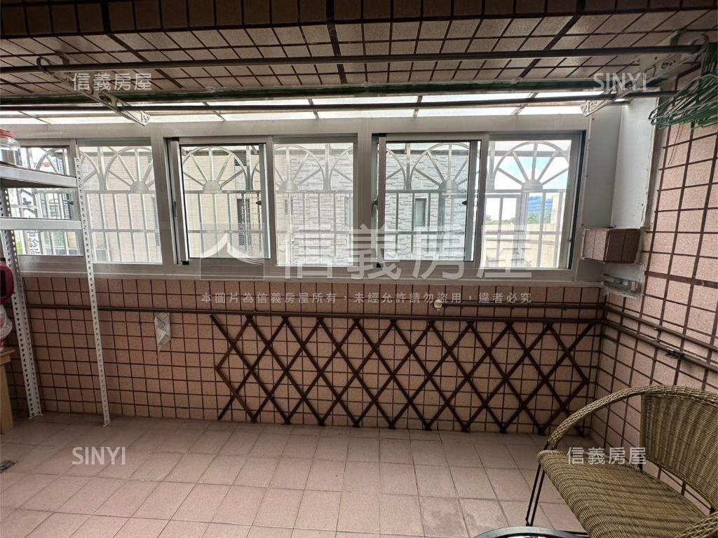 近瑞興國小三房車位房屋室內格局與周邊環境