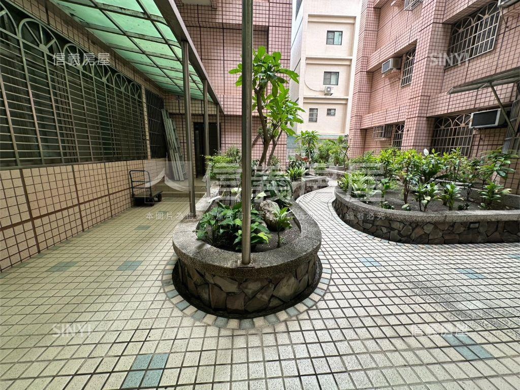 近瑞興國小三房車位房屋室內格局與周邊環境