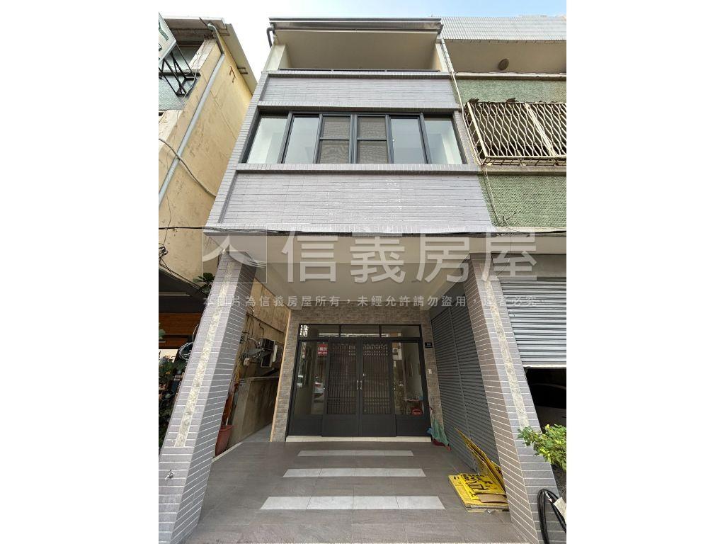 臨路邊間三面採光朝南透天房屋室內格局與周邊環境