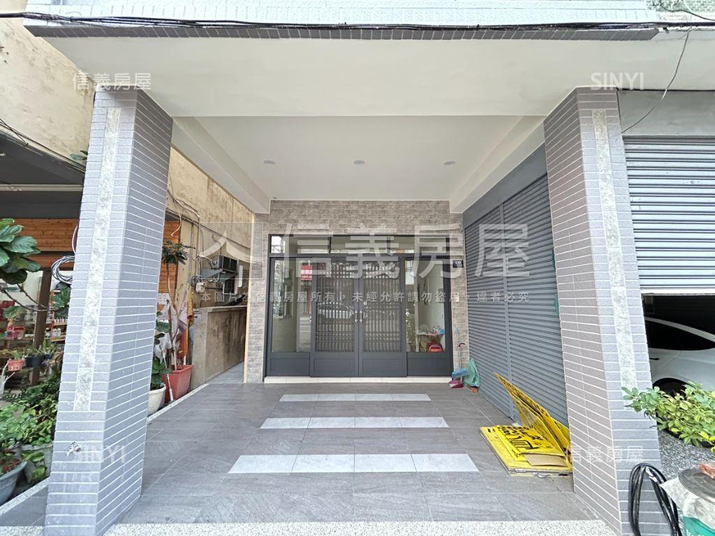 臨路邊間三面採光朝南透天房屋室內格局與周邊環境