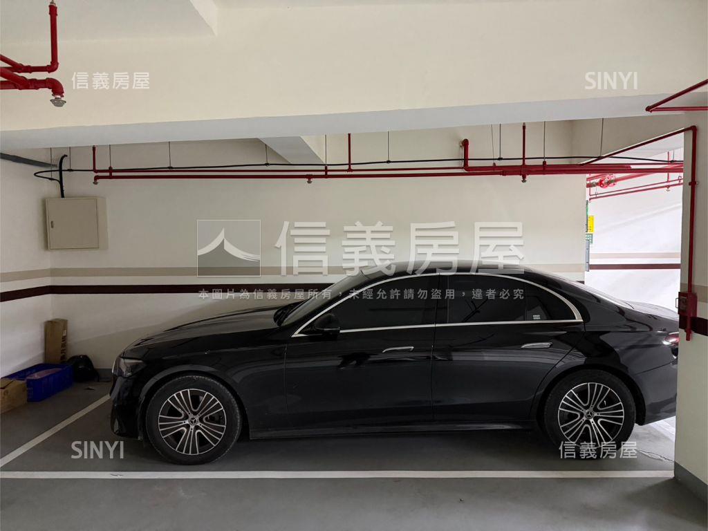 台北捷韻景觀三房車位房屋室內格局與周邊環境