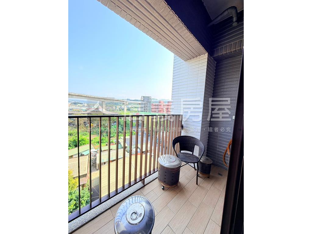 台北捷韻景觀三房車位房屋室內格局與周邊環境