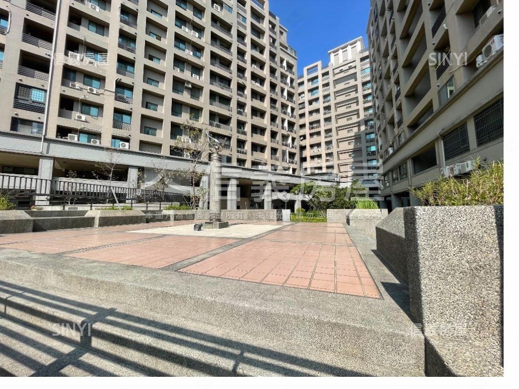 碧友富貴打通雙店面可拆賣房屋室內格局與周邊環境