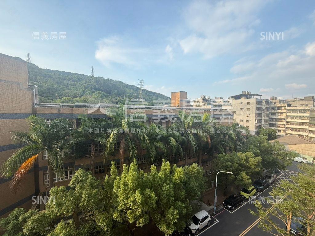 龍鳳禾園景觀電梯三房車位房屋室內格局與周邊環境