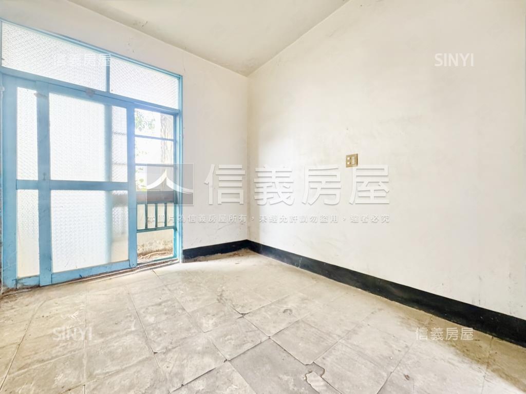 稀有釋出！大面寬臨路透天房屋室內格局與周邊環境