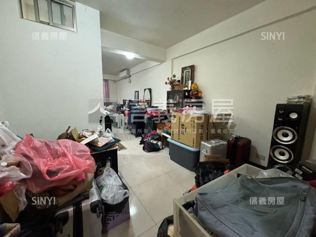 來電！逢甲極美臨路透店房屋室內格局與周邊環境