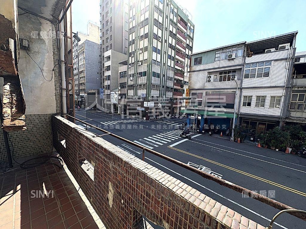 自強正路首選好金店房屋室內格局與周邊環境