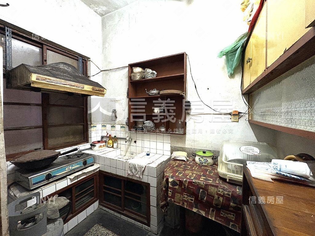 自強正路首選好金店房屋室內格局與周邊環境