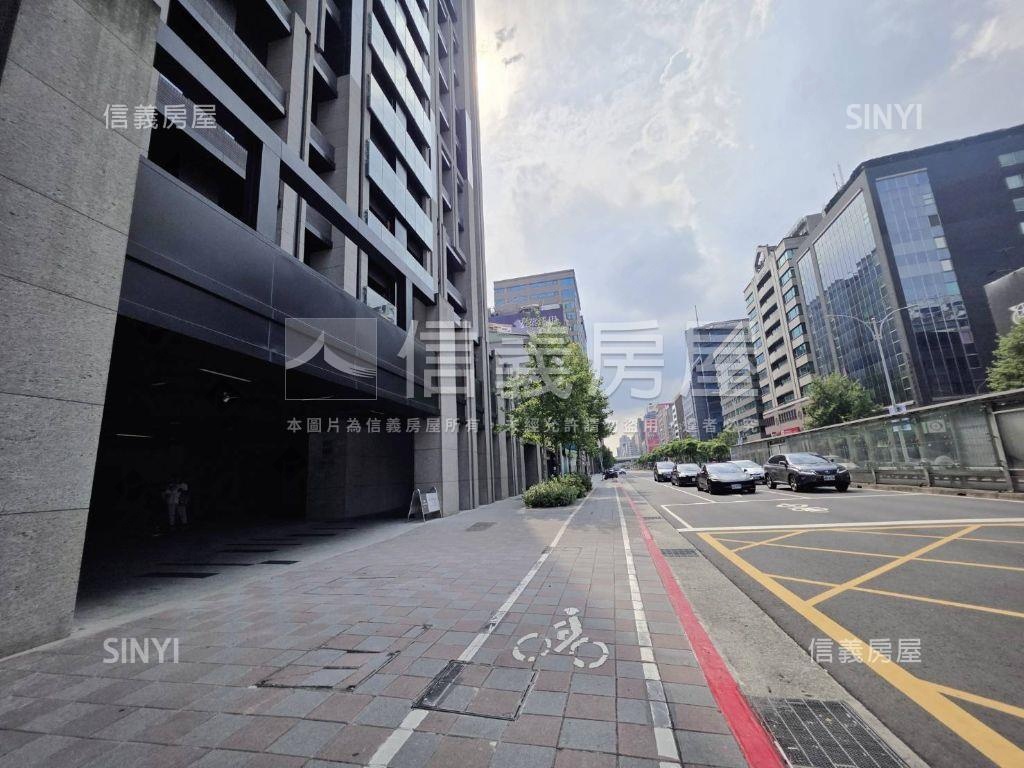 南京御邸｜坐擁繁華帝景§房屋室內格局與周邊環境