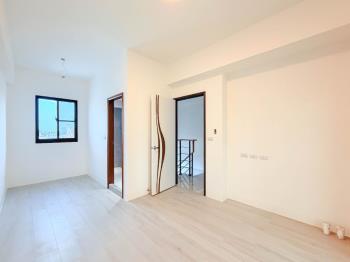 大興街全新臨路車墅Ｂ