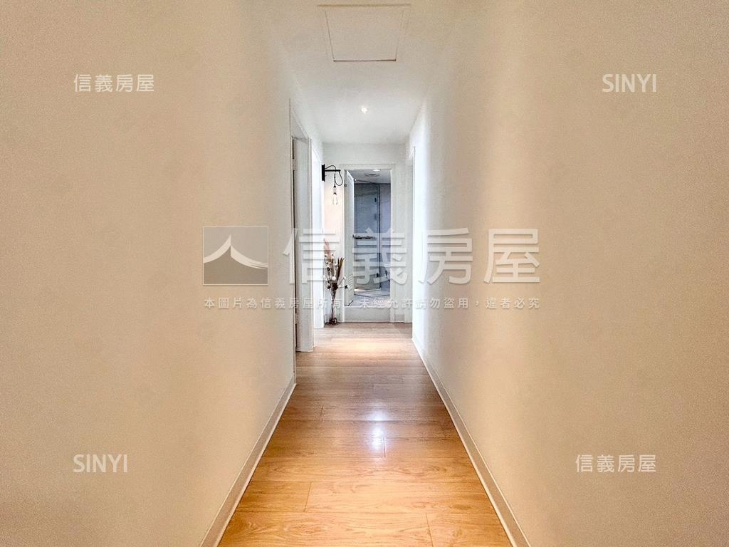 【近捷運】精裝三房車位房屋室內格局與周邊環境