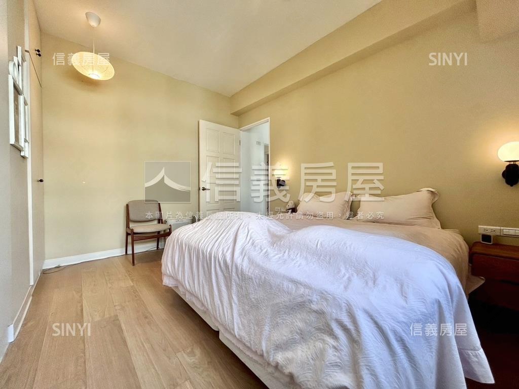 【近捷運】精裝三房車位房屋室內格局與周邊環境