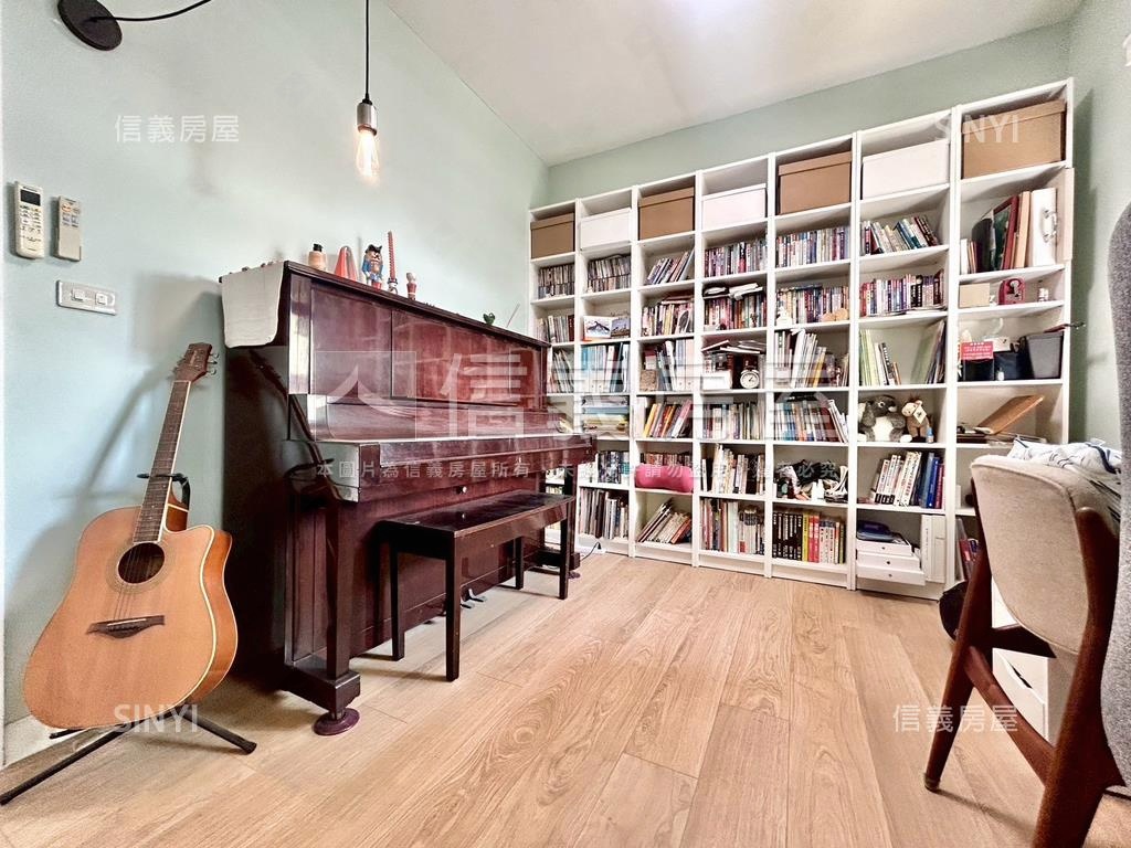 【近捷運】精裝三房車位房屋室內格局與周邊環境