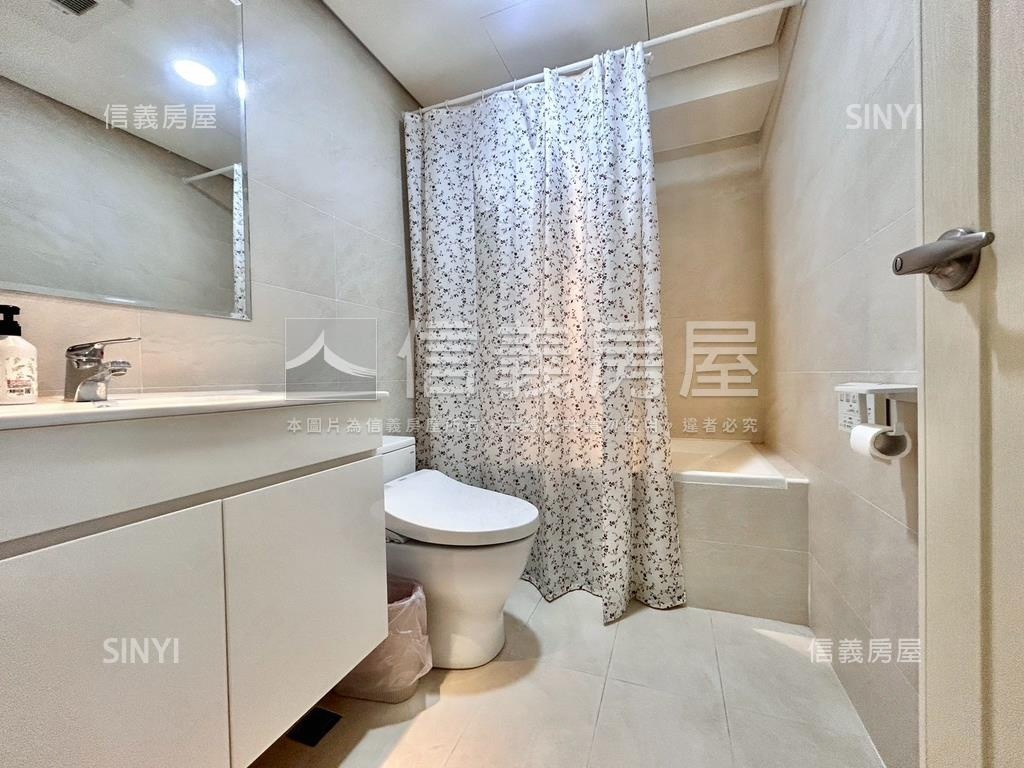 【近捷運】精裝三房車位房屋室內格局與周邊環境