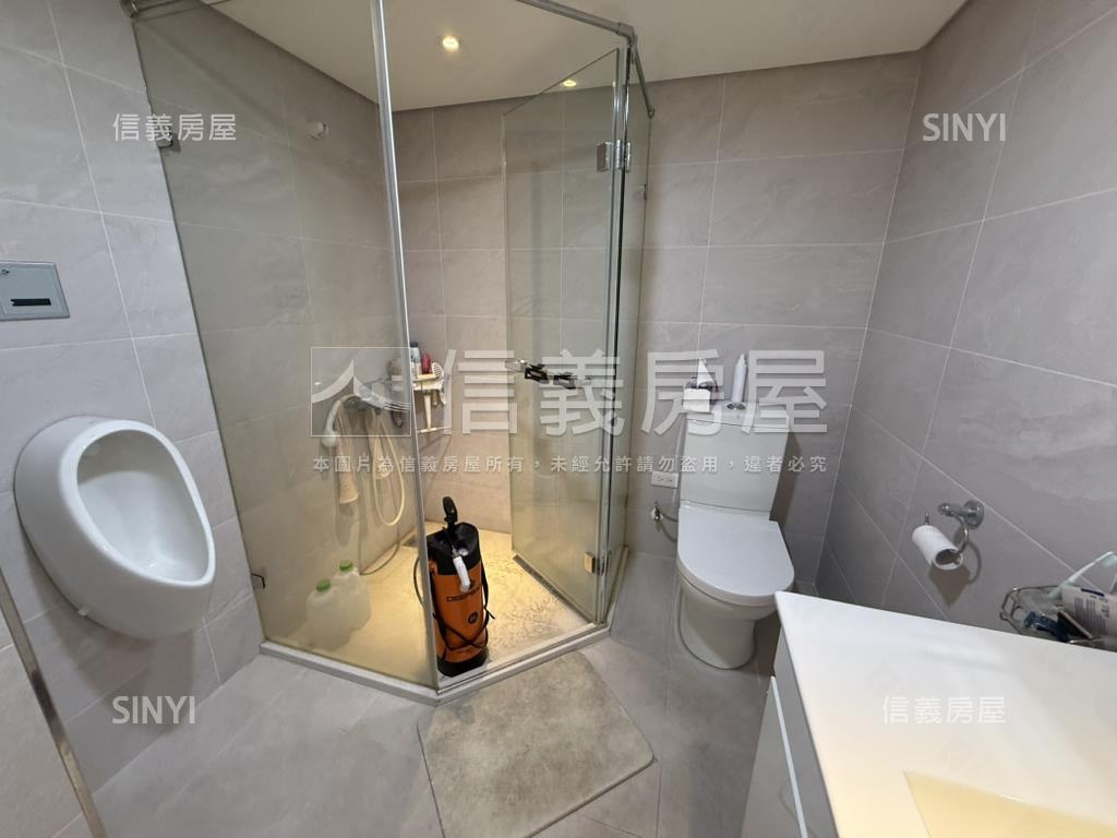 【近捷運】精裝三房車位房屋室內格局與周邊環境