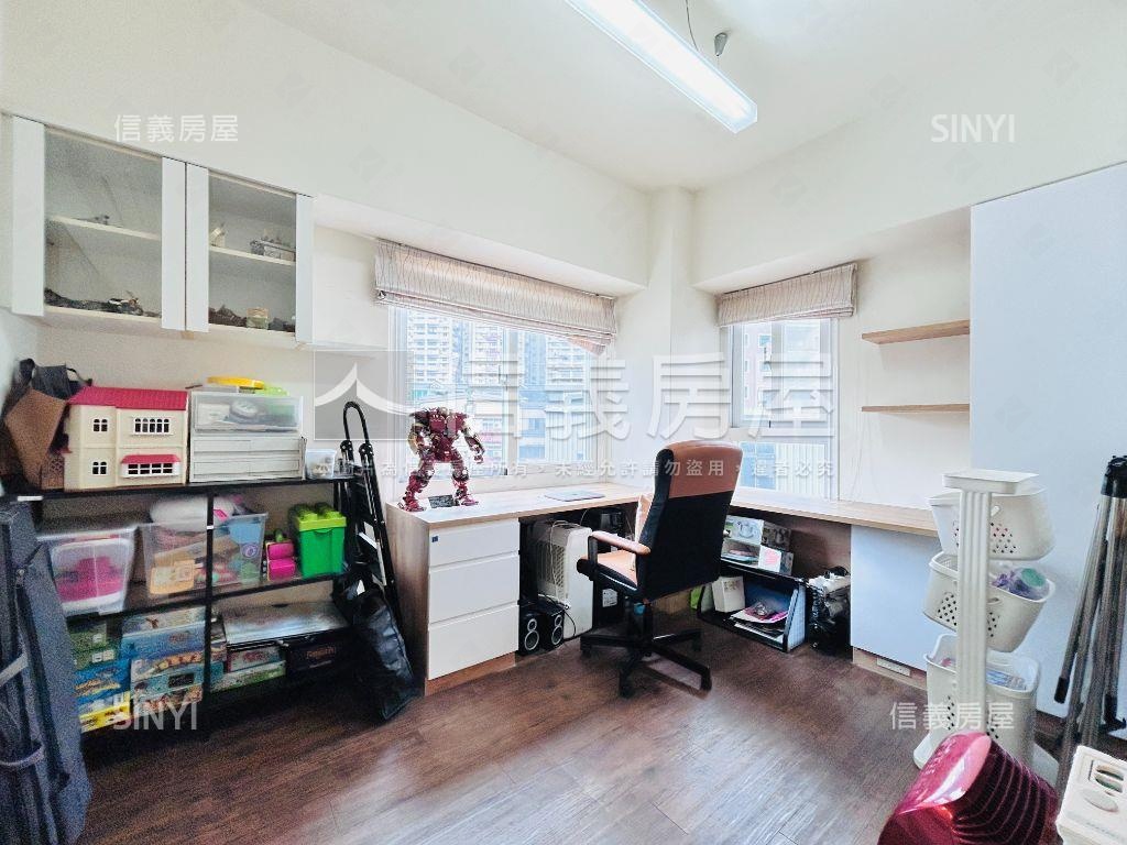 大三房衛浴開窗大車位房屋室內格局與周邊環境