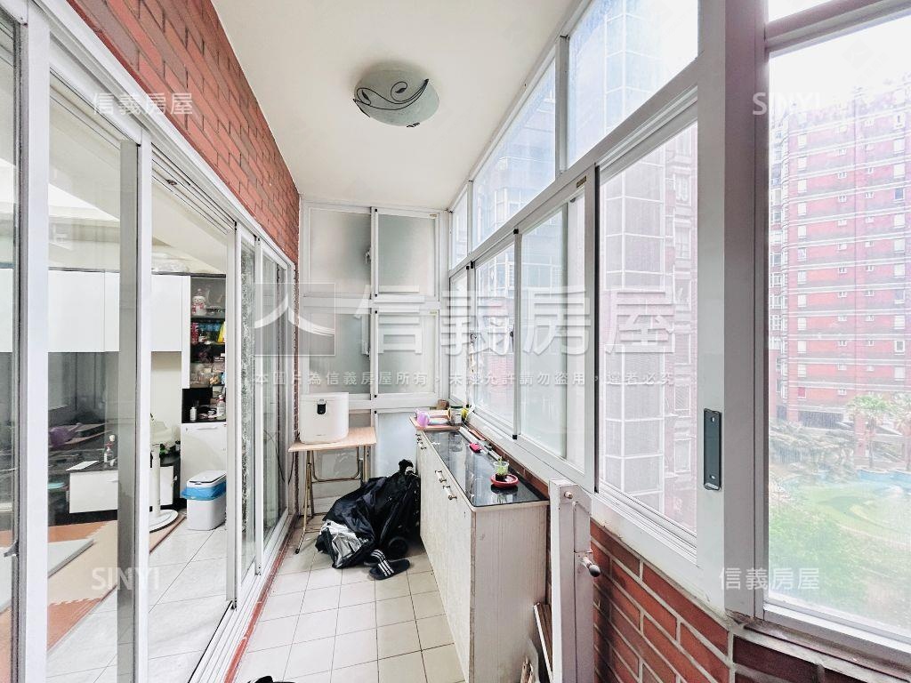 大三房衛浴開窗大車位房屋室內格局與周邊環境