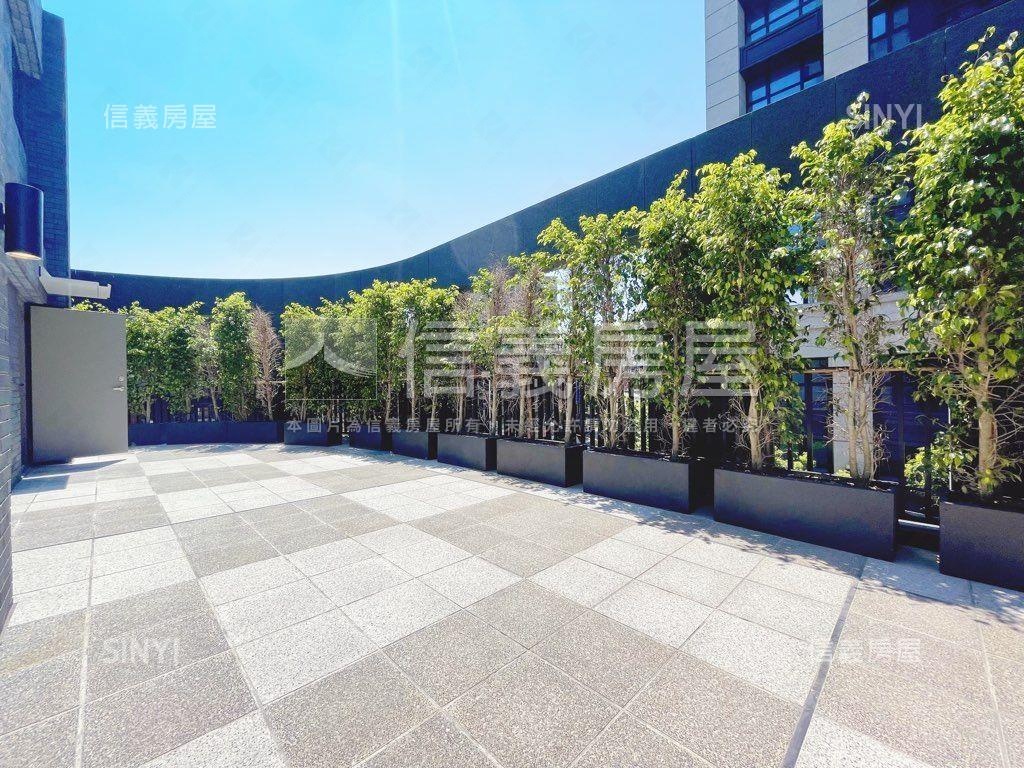 京雅集棒棒三角窗金店面房屋室內格局與周邊環境