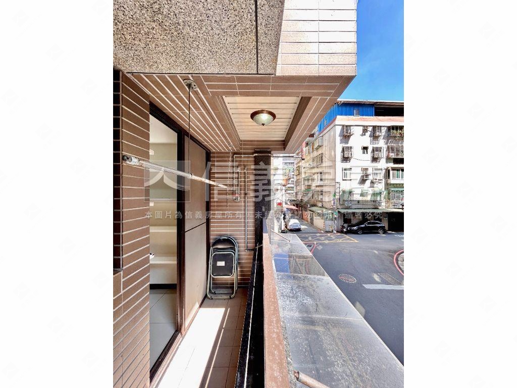 專約。八德街稀有店住車位房屋室內格局與周邊環境